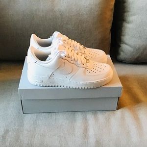 Air Force 1 (Women’s 9.5)
